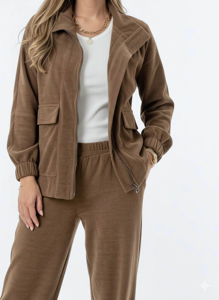 The Signature Set - Brown