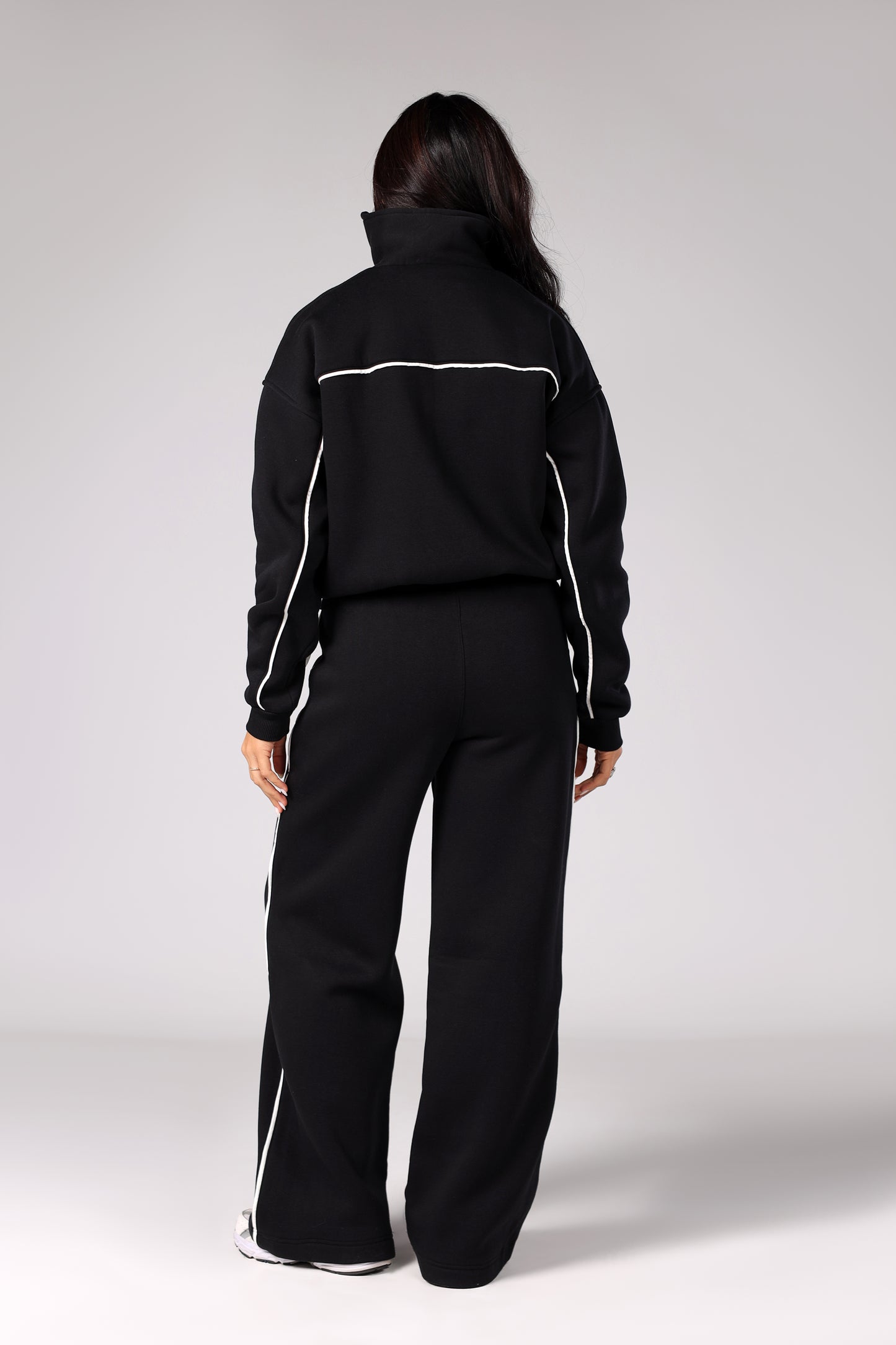 Milton Comfort Set - Black