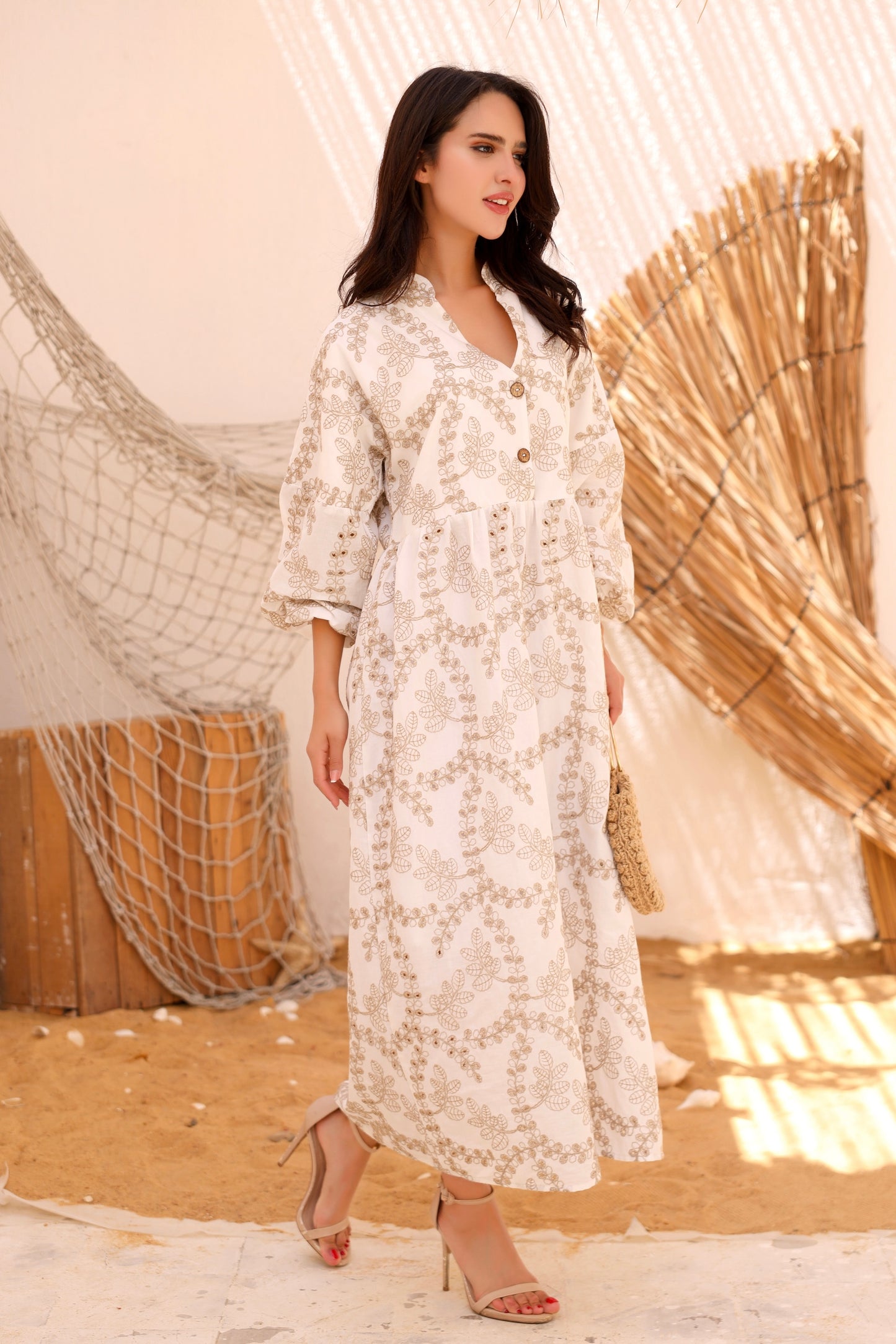 Isla Embroidered Dress – White