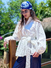 Blanc Fleur Embroidered Shirt