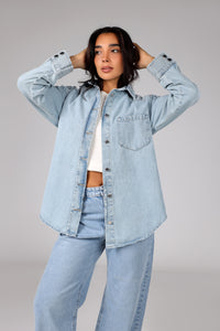 The Signature Denim Shirt - Light Wash