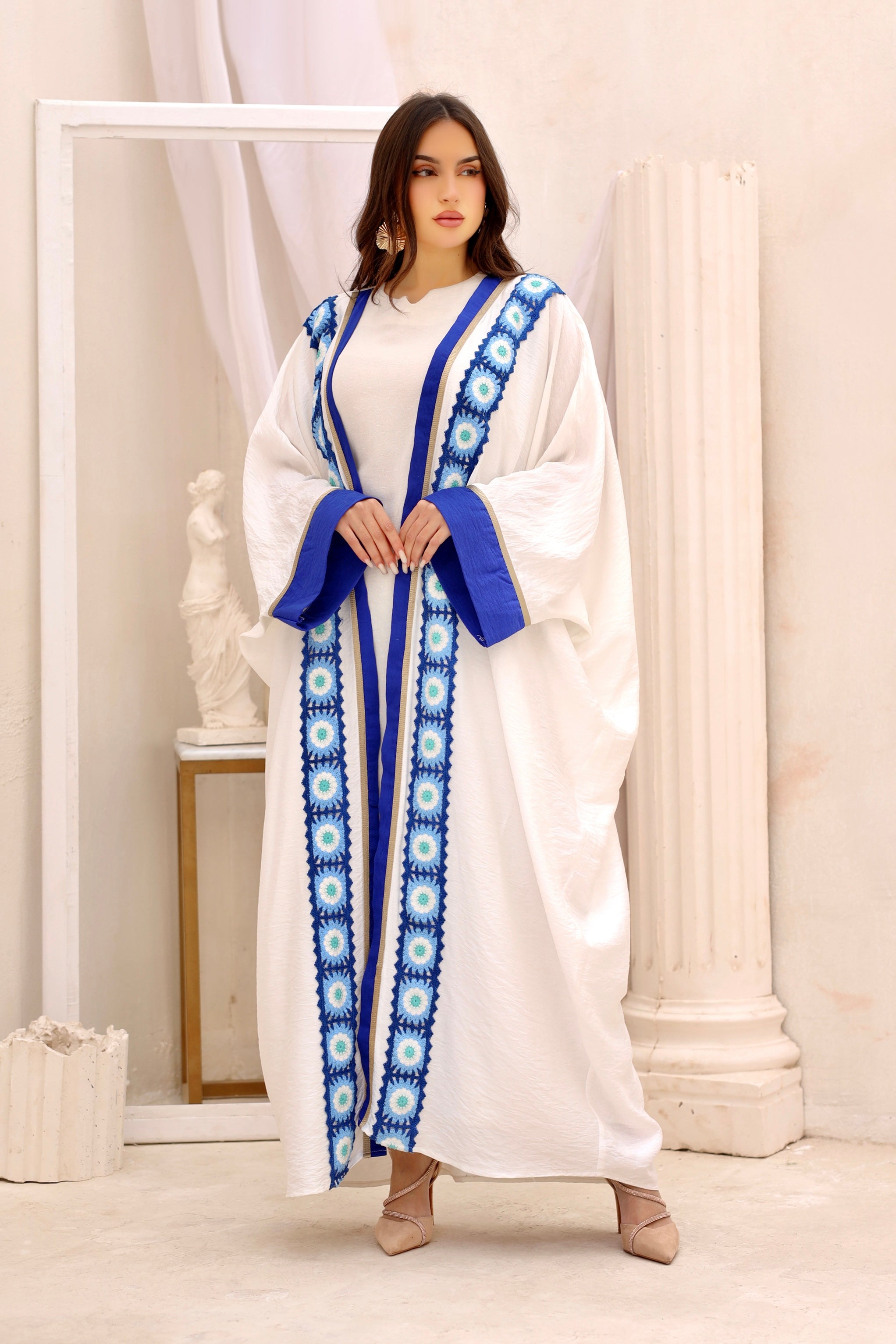 Najma White Kaftan (Adults)