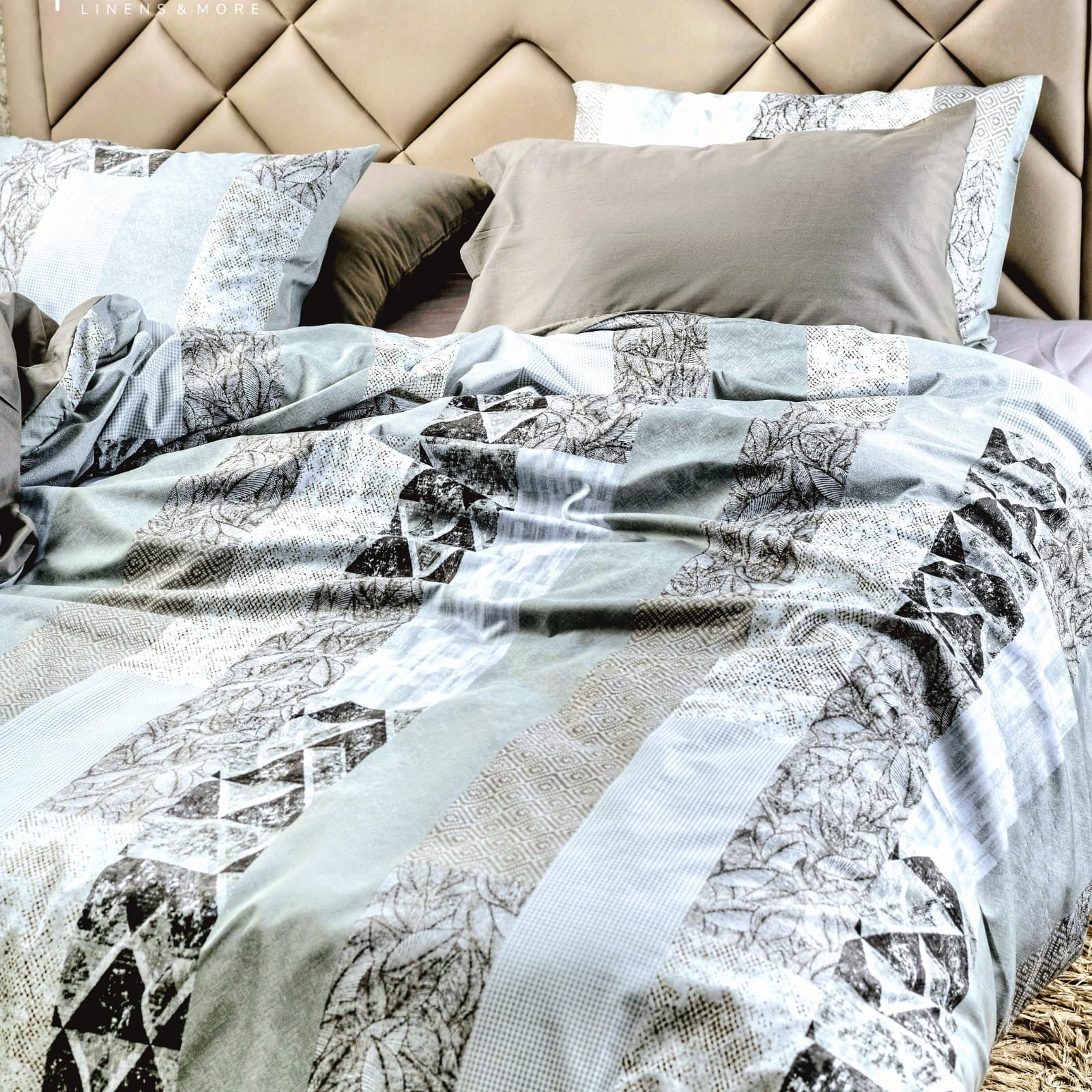 Novel Grey Duvet Cover