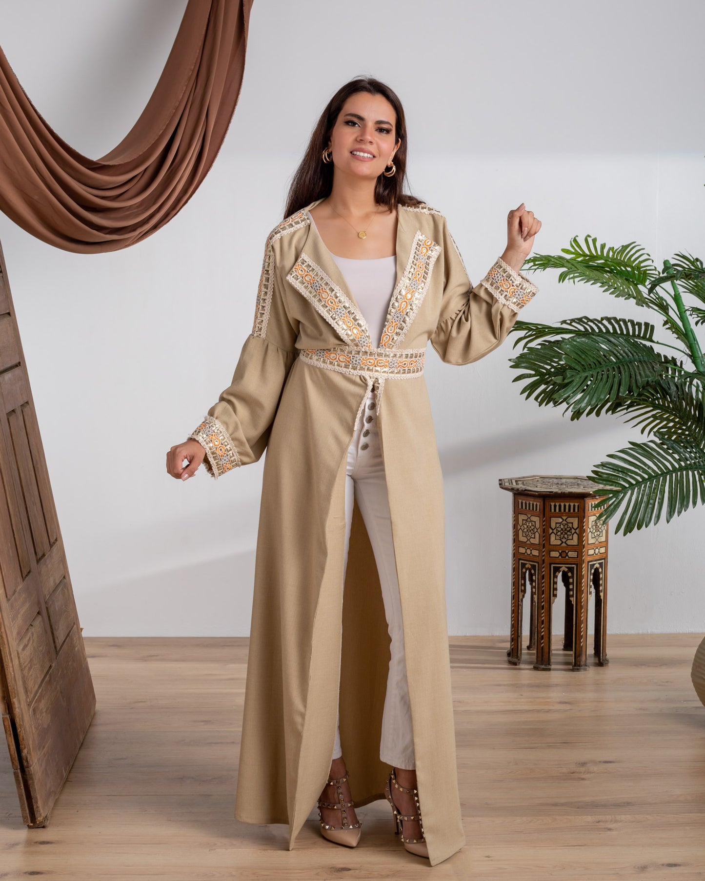 Beige Wide Collar Kaftan